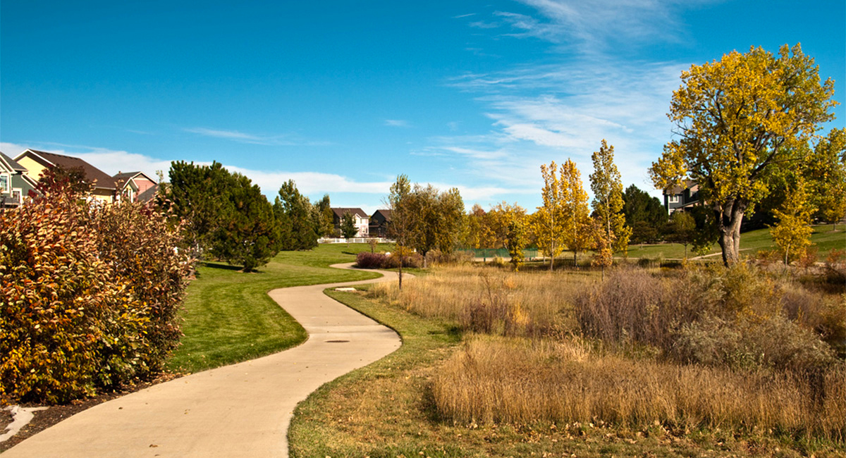 Lonmont-Dry-Creek-Greenbelt-pathway